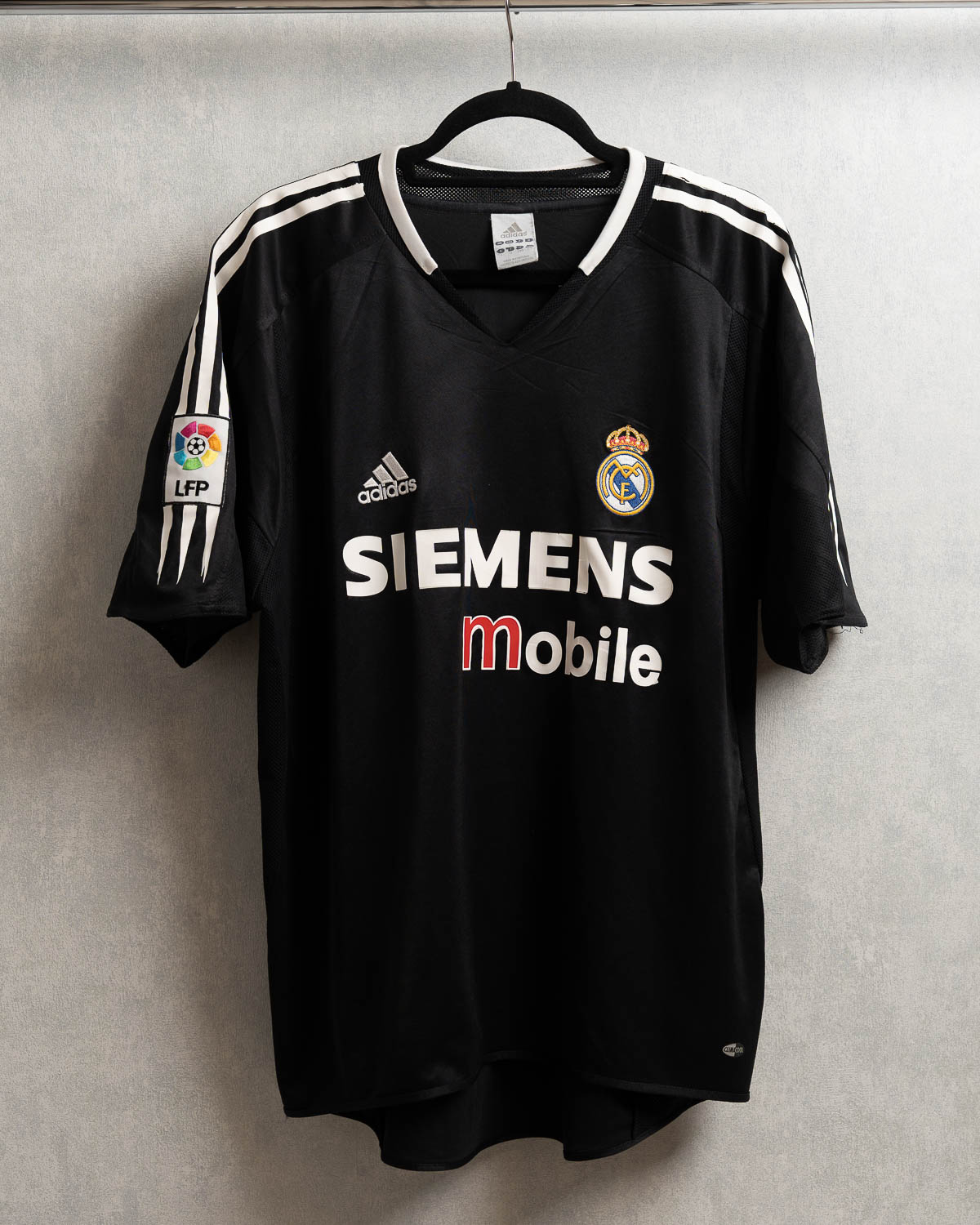 Jersey Retro - ADIDAS Real Madrid 2003 Figo
